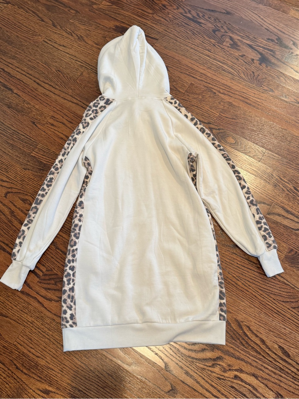 Zenana women’s Cream Hoodie Tunic with Leopard Trim football 🏈 sweatshirt - Picture 6 of 6